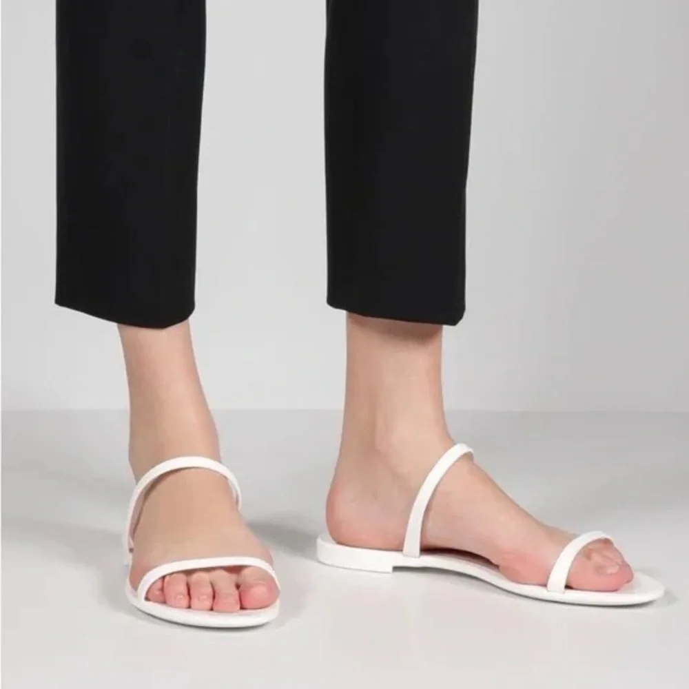 Stuart Weitzman Like-New Sawyer Slide Jelly Sandal in White Sz 10 Worn Once - Picture 7 of 7